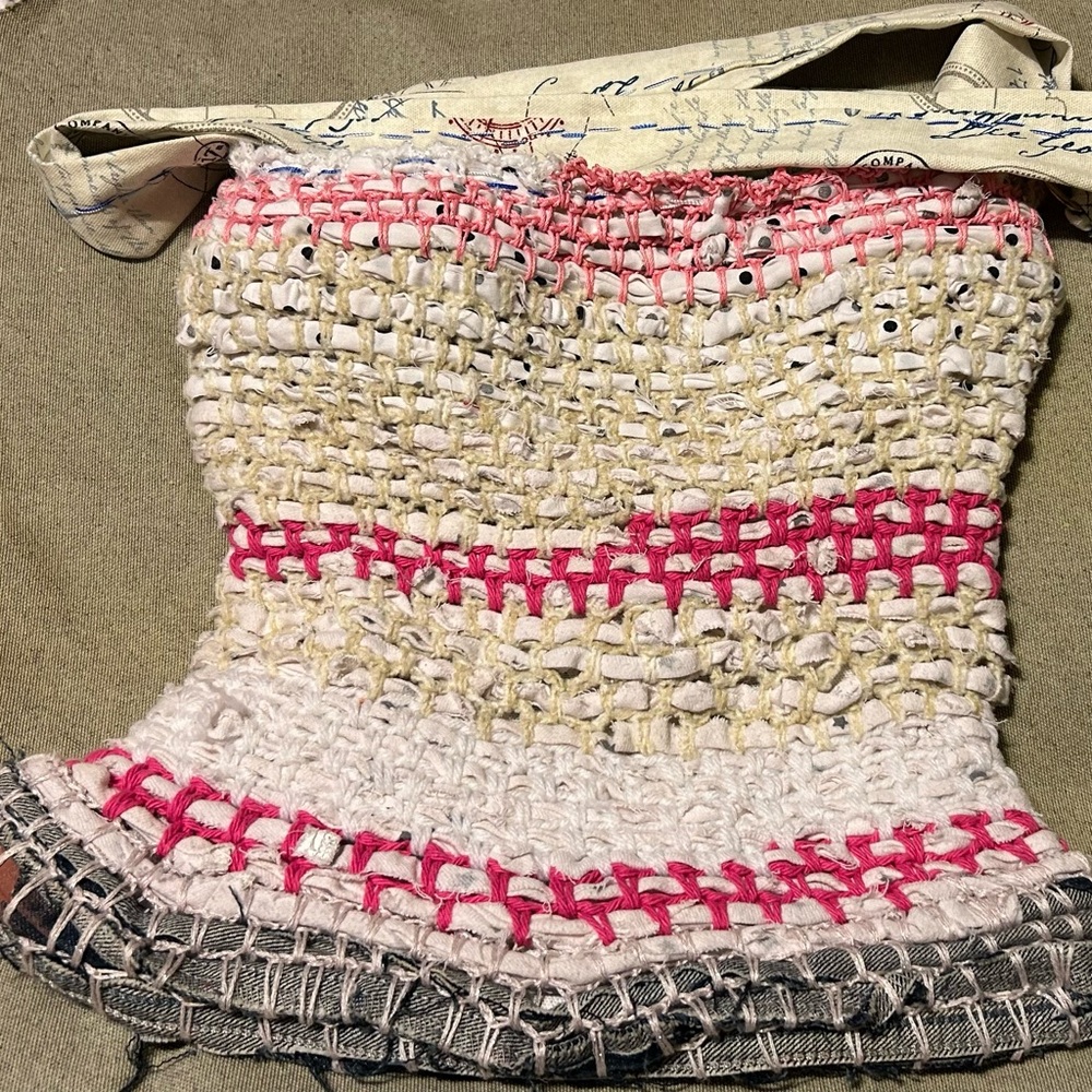 Chic Pink and White Crochet Crossbody Bag